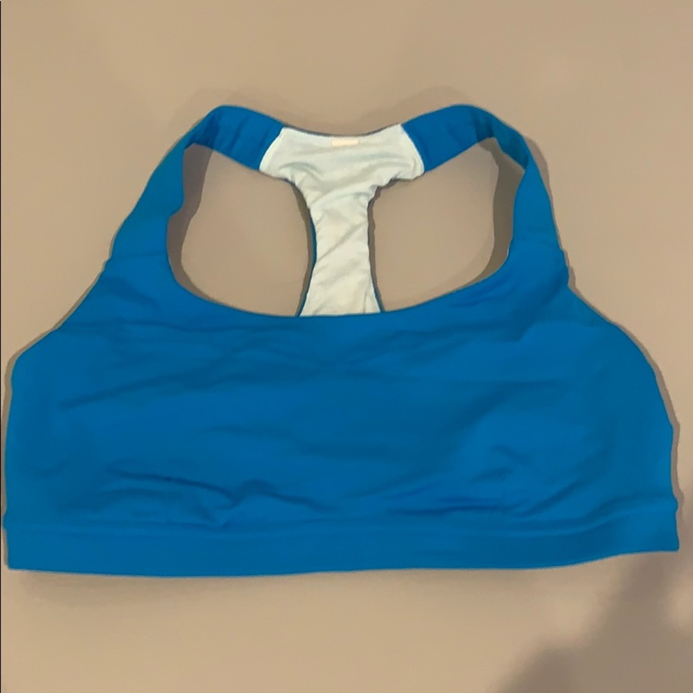 Lululemon sports bra